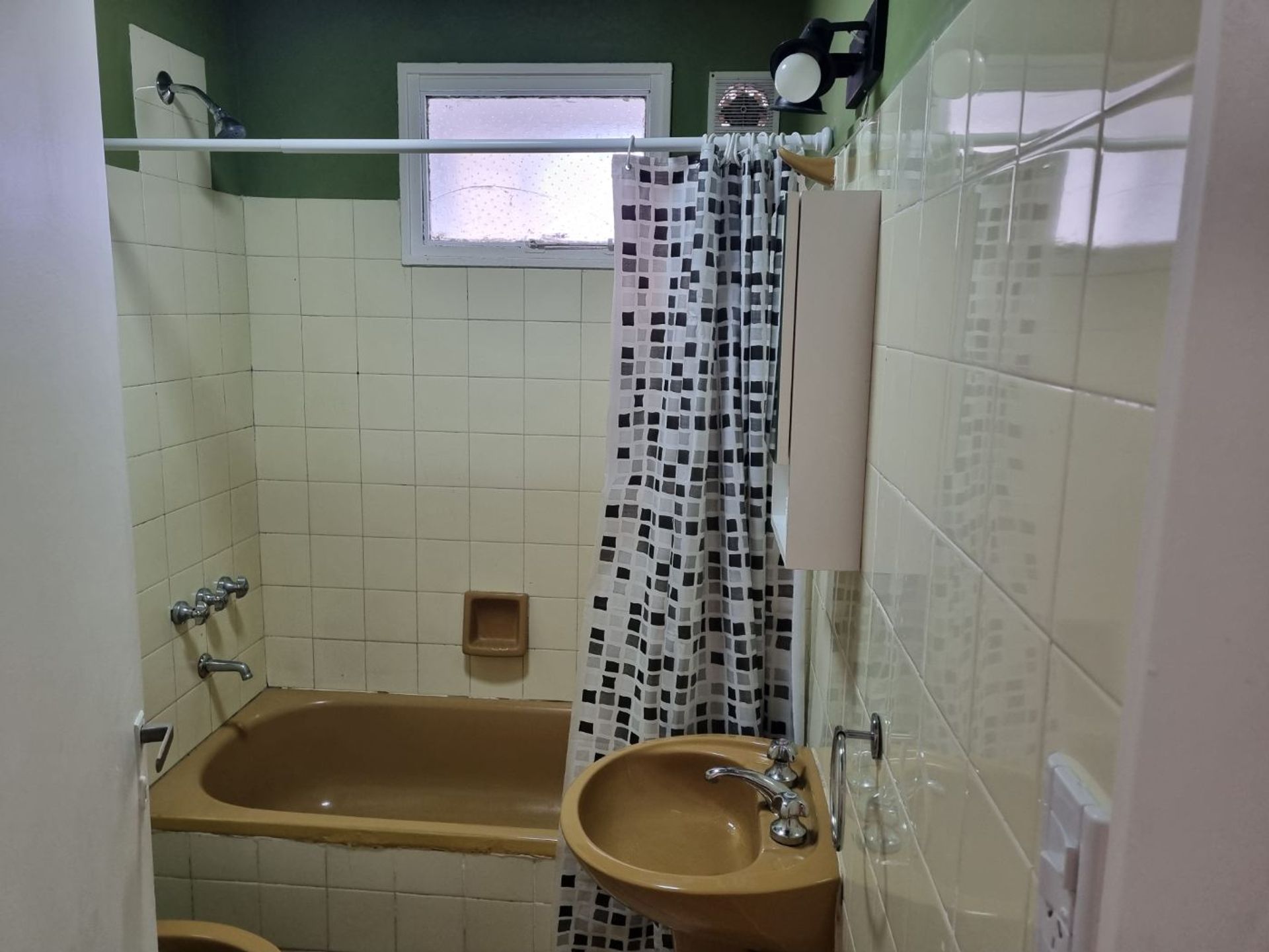 VENTA DEPARTAMENTO 2 AMBIENTES BAULERA Y COCHERA - 11