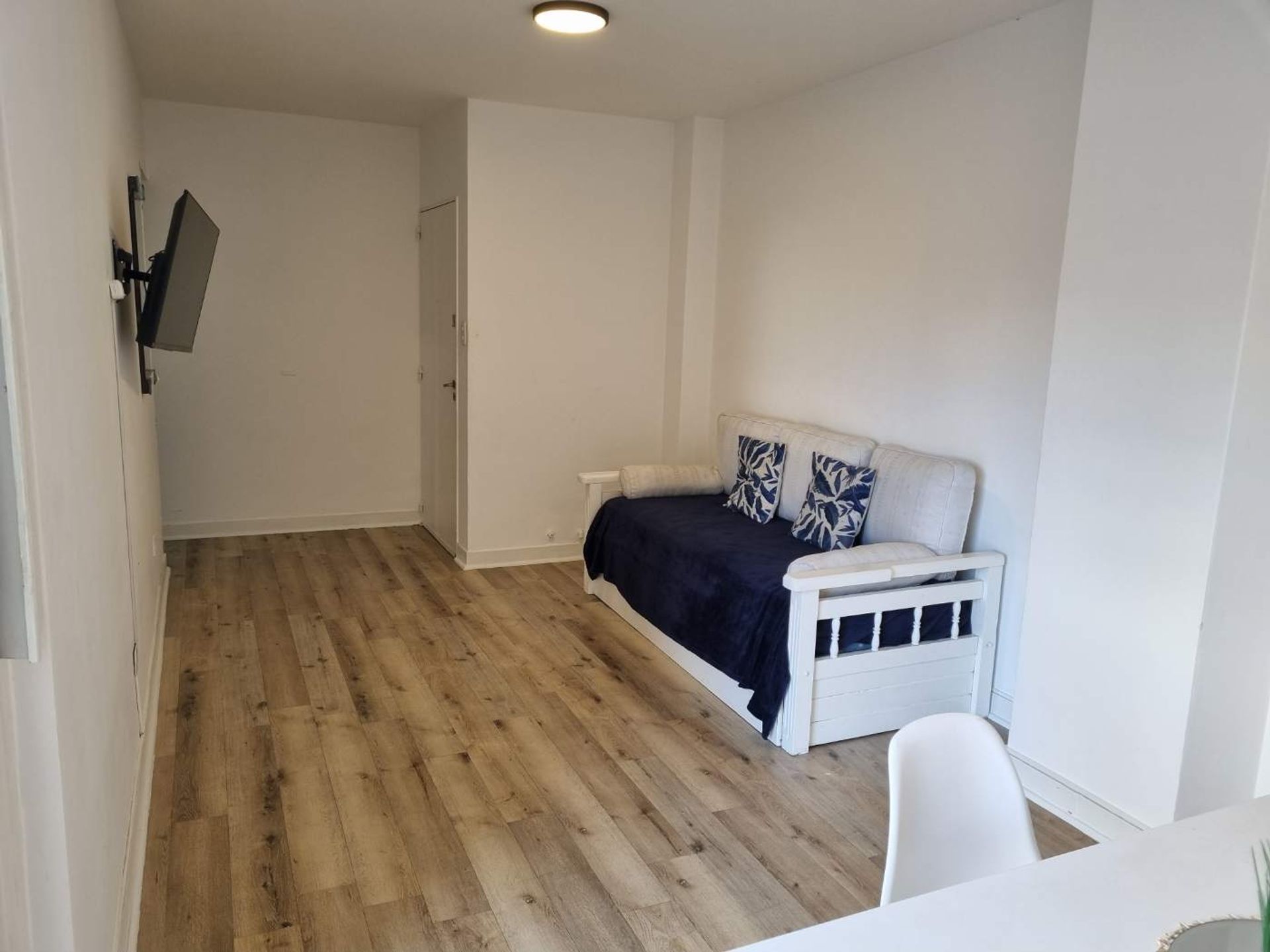 VENTA DEPARTAMENTO 2 AMBIENTES BAULERA Y COCHERA - 5