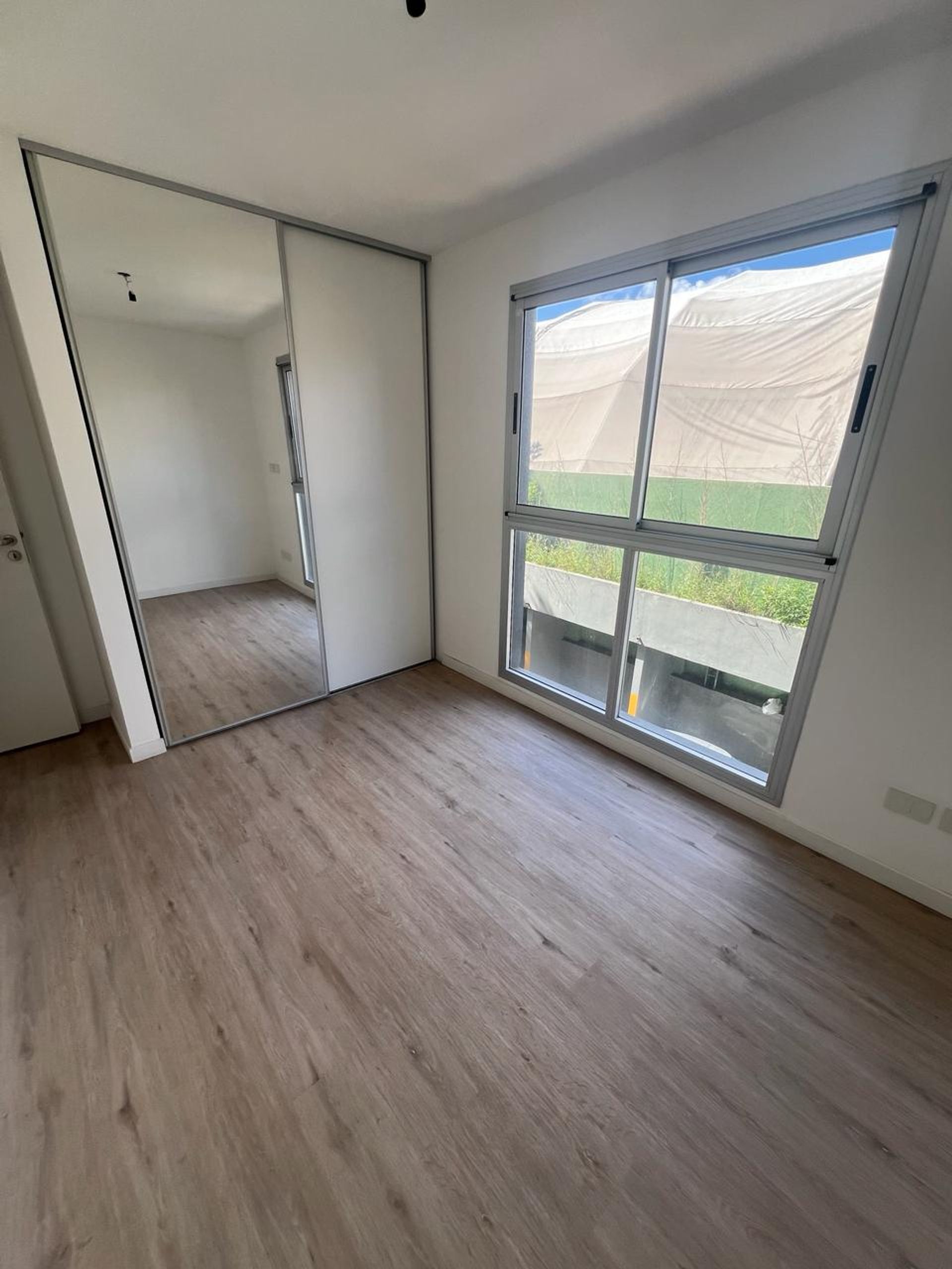 DEPARTAMENTO 4 AMBIENTES EN VENTA EN ITUZAINGO - 6
