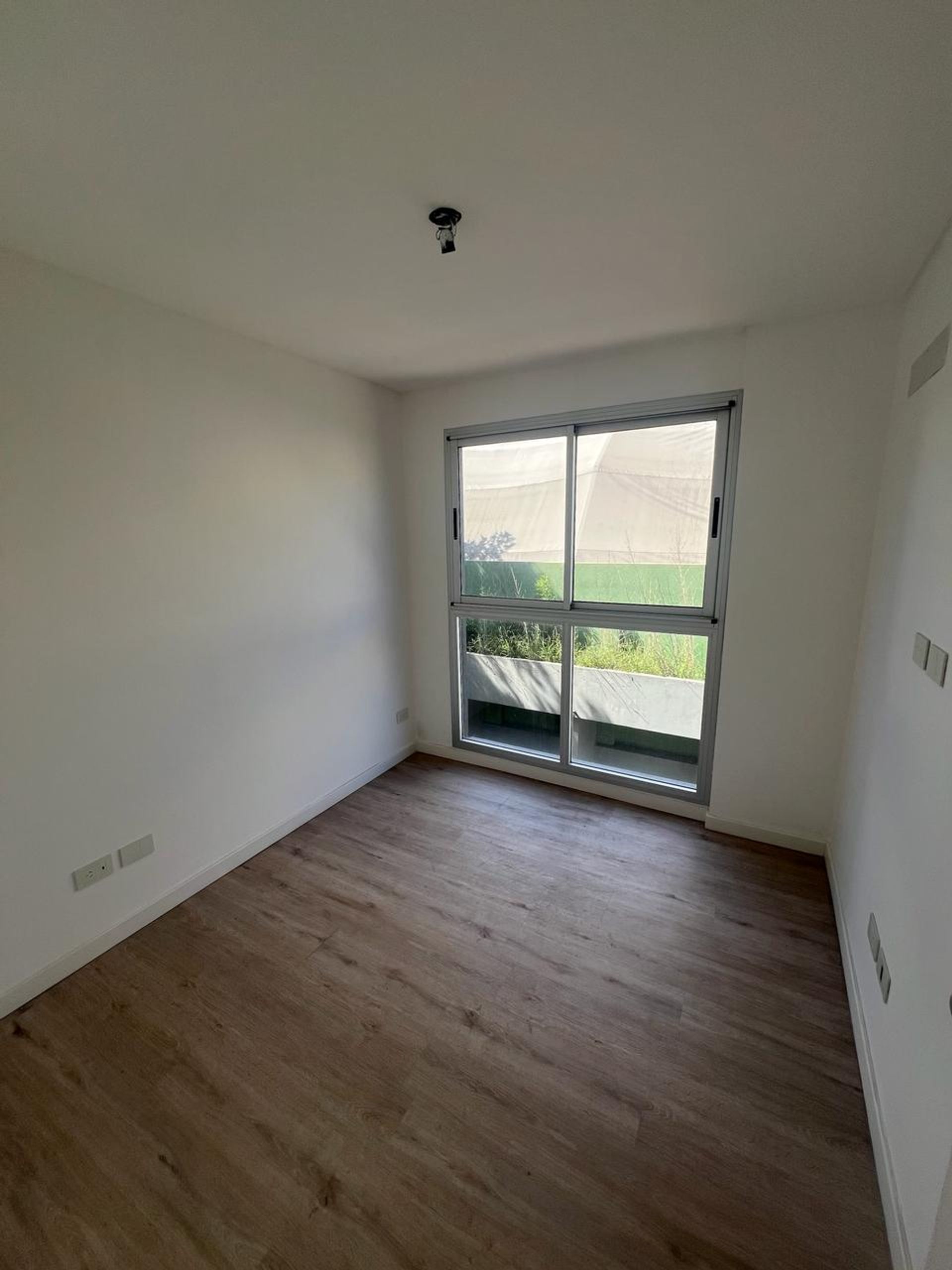 DEPARTAMENTO 4 AMBIENTES EN VENTA EN ITUZAINGO - 8