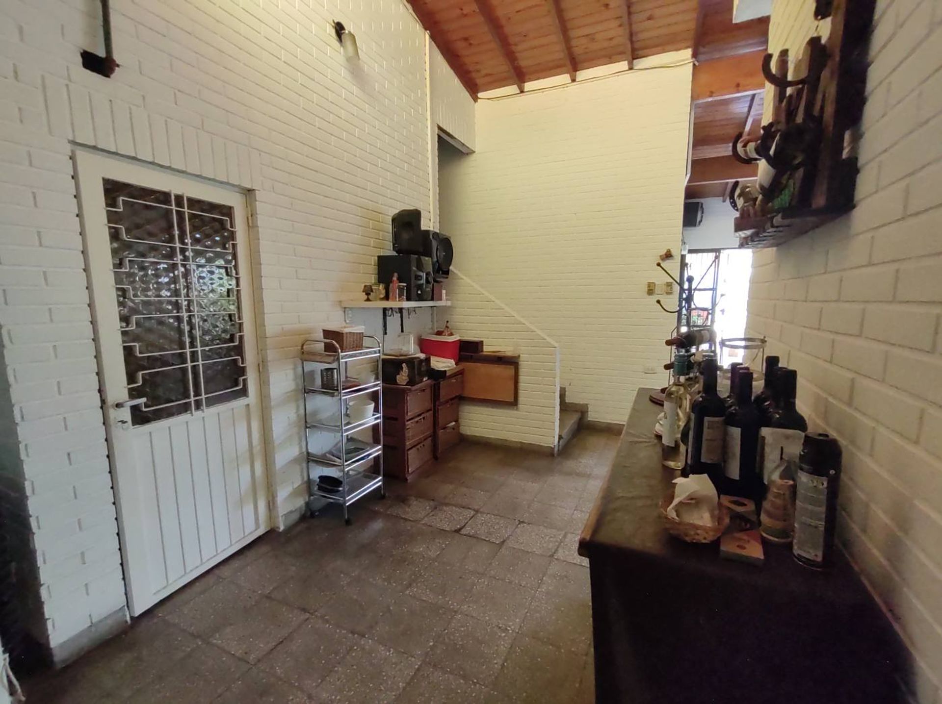 Venta Casa 5 Amb, con quincho y jard&iacute;n - Haedo - 16