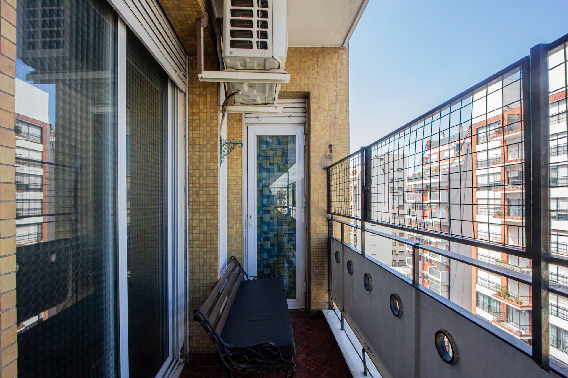 Venta depto 3 ambientes c/dependencia piso alto - 10