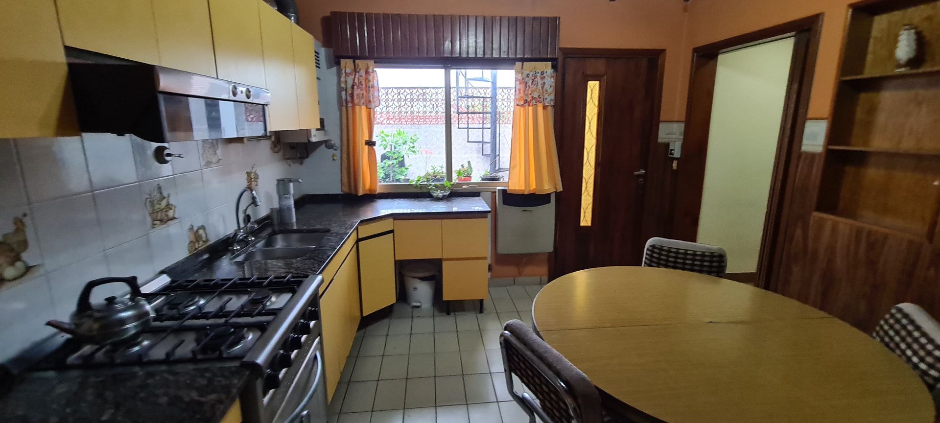 VENTA CASA TIPO PH 3 AMBIENTES LANUS - 3